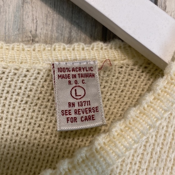 Karen Scott Cream Button Up Sweater / Cardigan | Size Large. #4 - Picture 6 of 13
